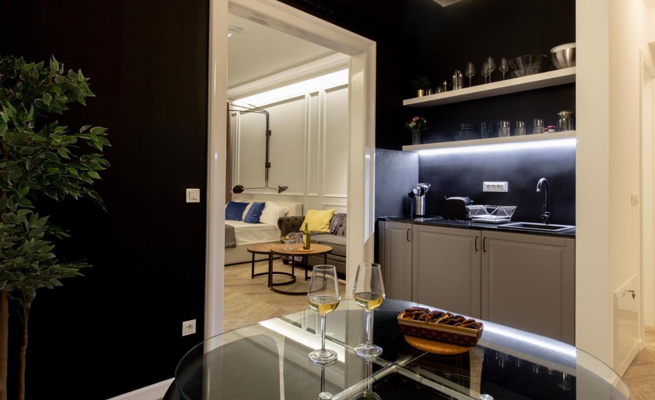 Tesla Design Apartments ซาเกร็บ ภายนอก รูปภาพ