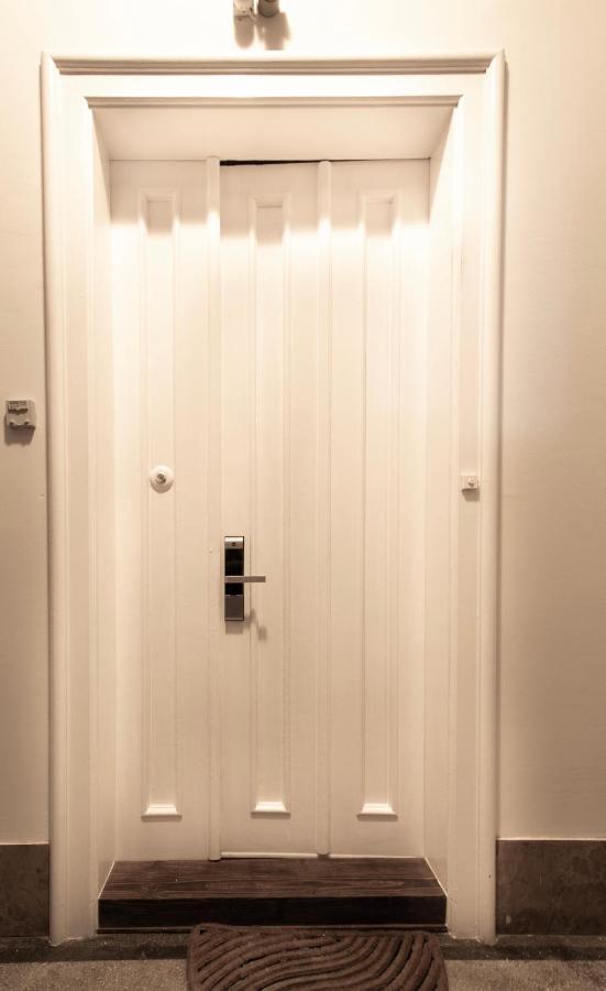 Tesla Design Apartments ซาเกร็บ ภายนอก รูปภาพ