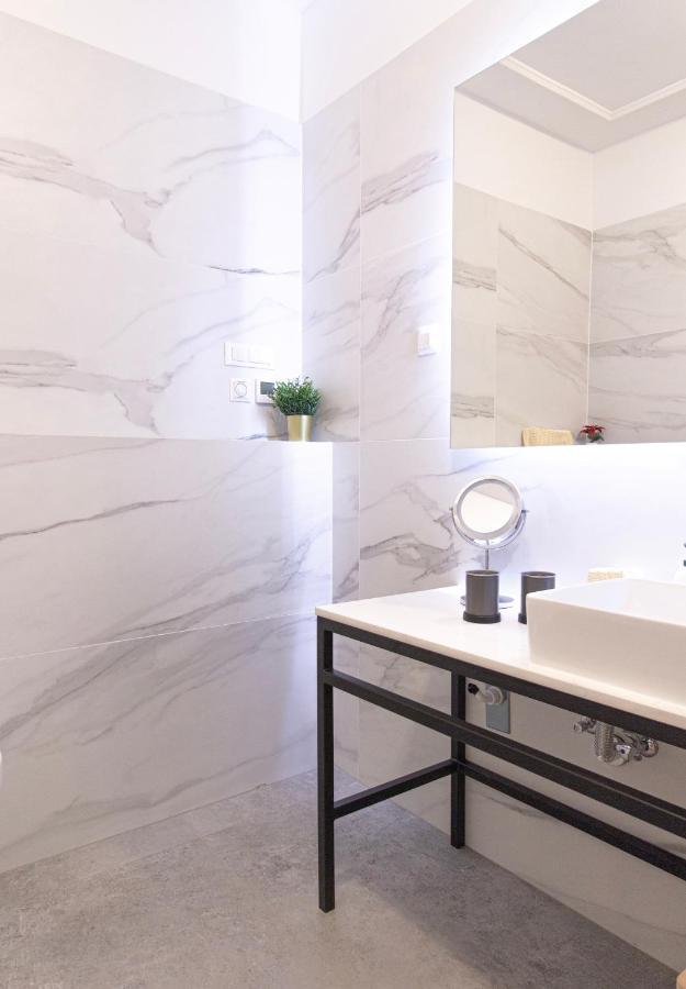 Tesla Design Apartments ซาเกร็บ ภายนอก รูปภาพ