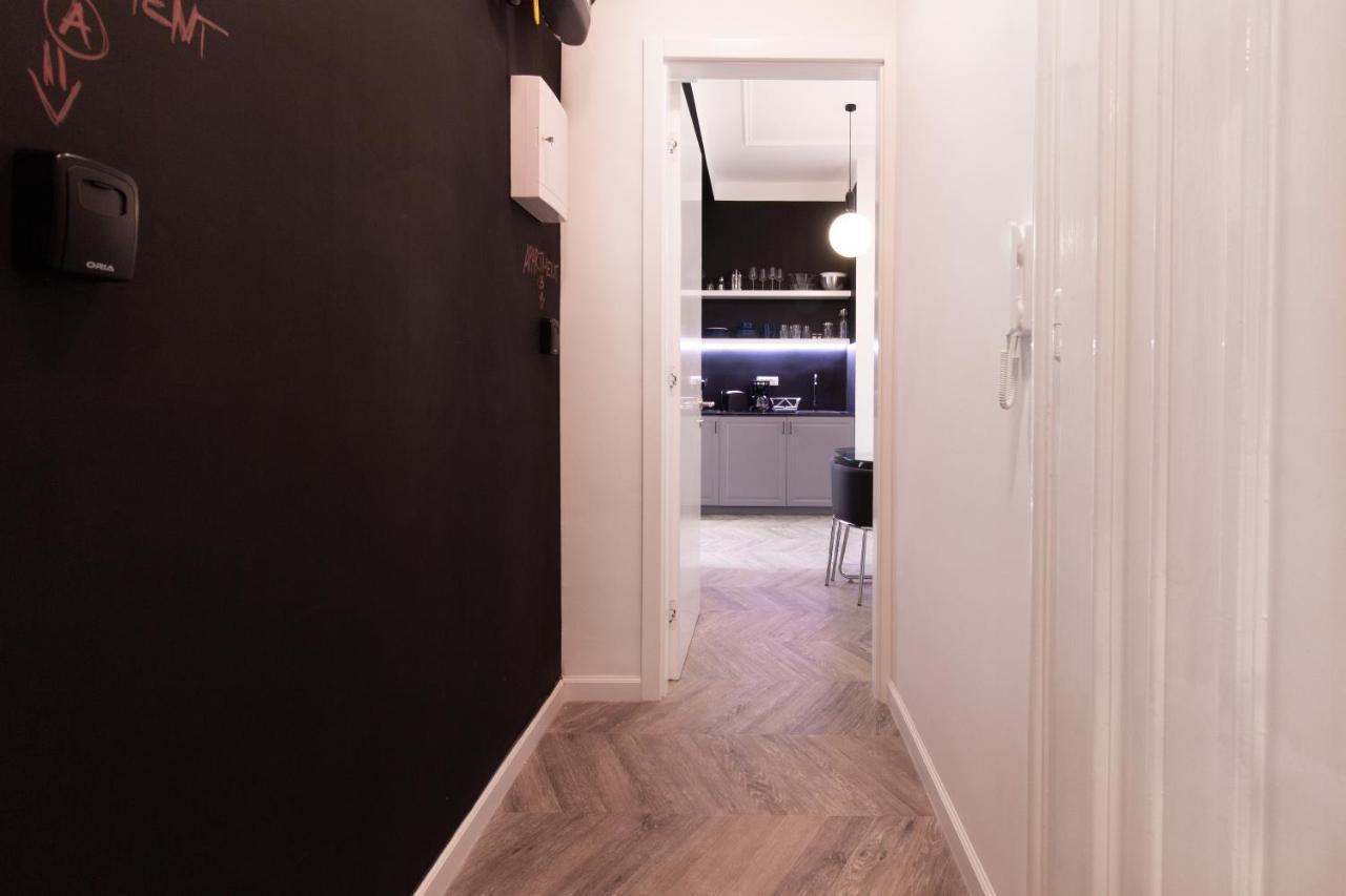 Tesla Design Apartments ซาเกร็บ ภายนอก รูปภาพ